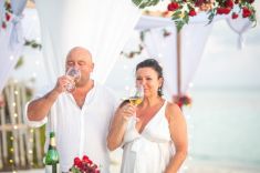 beach wedding Maldives