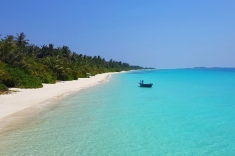 beach Dhigurah