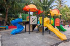 playground-Omadhoo
