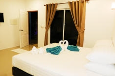 double-bed-room-thoddoo-2